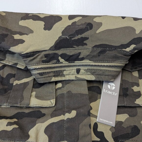 NWT Tractr Size Medium Camo Long Vest - Picture 16 of 16